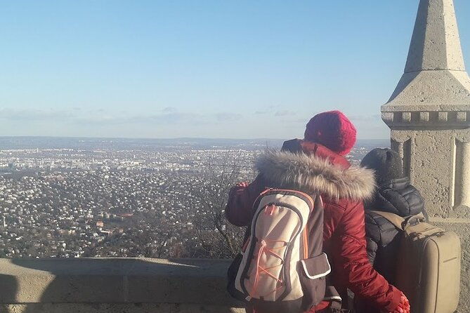 chairlift-to-the-highest-point-of-the-city
