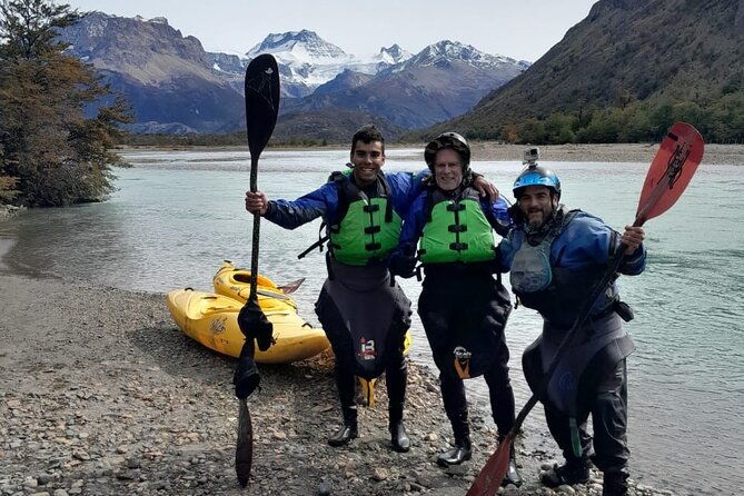 chalten-kayak-in-the-rio-de-las-vueltas-with-lunch