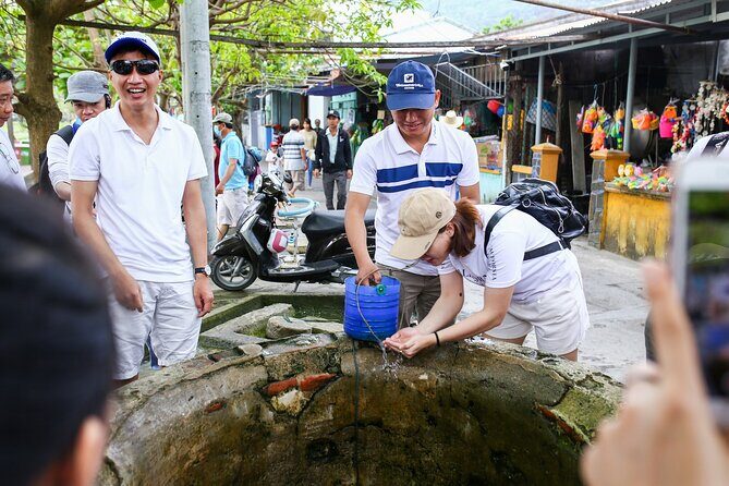 Cham Island Snorkeling Tour with Seafood Lunch Daily tour - FAQ