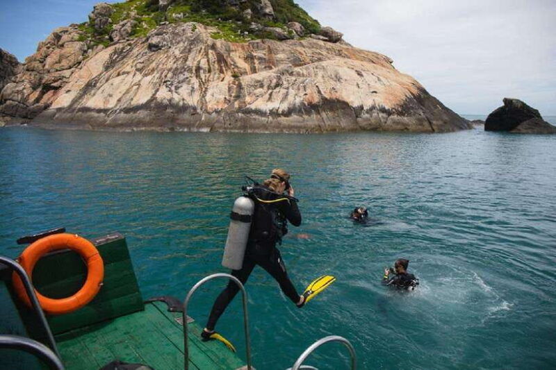 cham-islands-snorkeling-tour-by-speedboat-hoi-an-da-nang-2