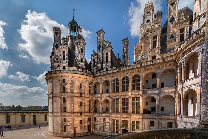Chambord Castle: Private Guided Walking Tour - What to Expect from the Itinerary