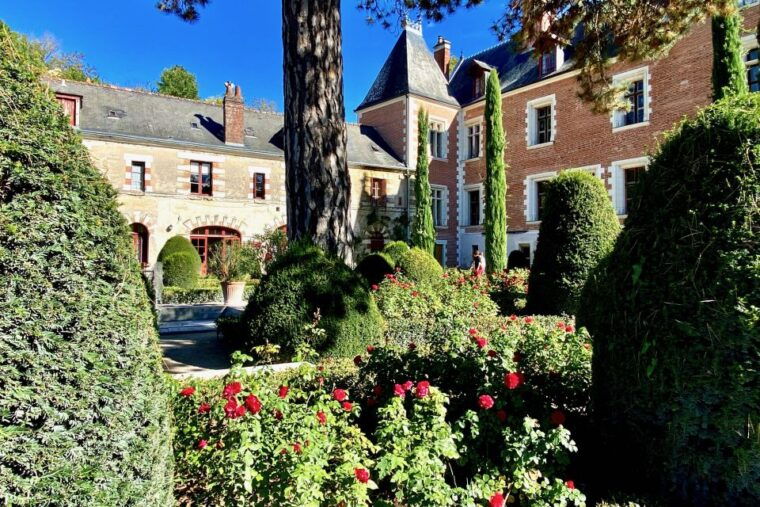 chambord-chenonceau-da-vinci-castle-tour-from-paris