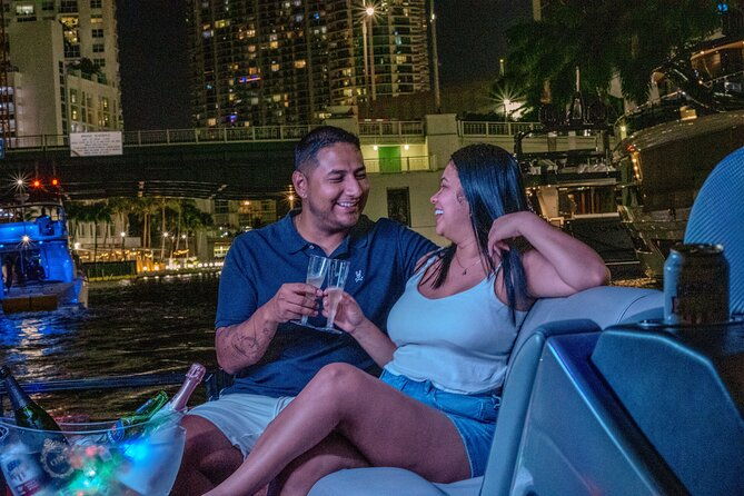champagne-city-lights-boat-tour