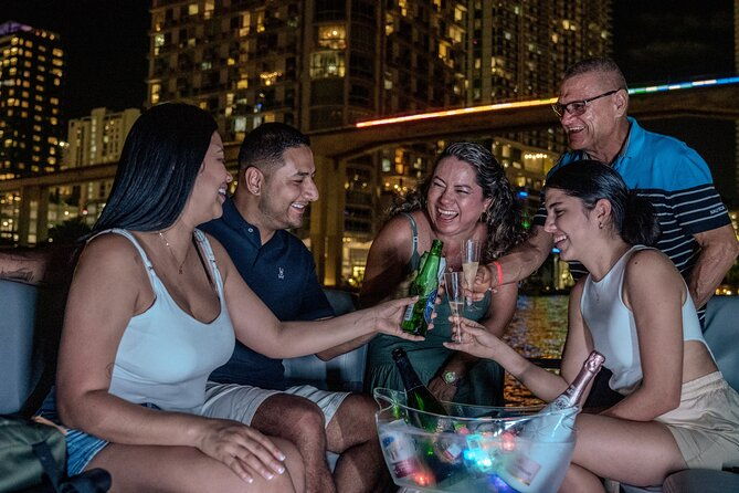 champagne-city-lights-boat-tour