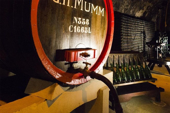 champagne-tour-from-paris-by-minivan-with-reims-cellars-champagne-tasting-2