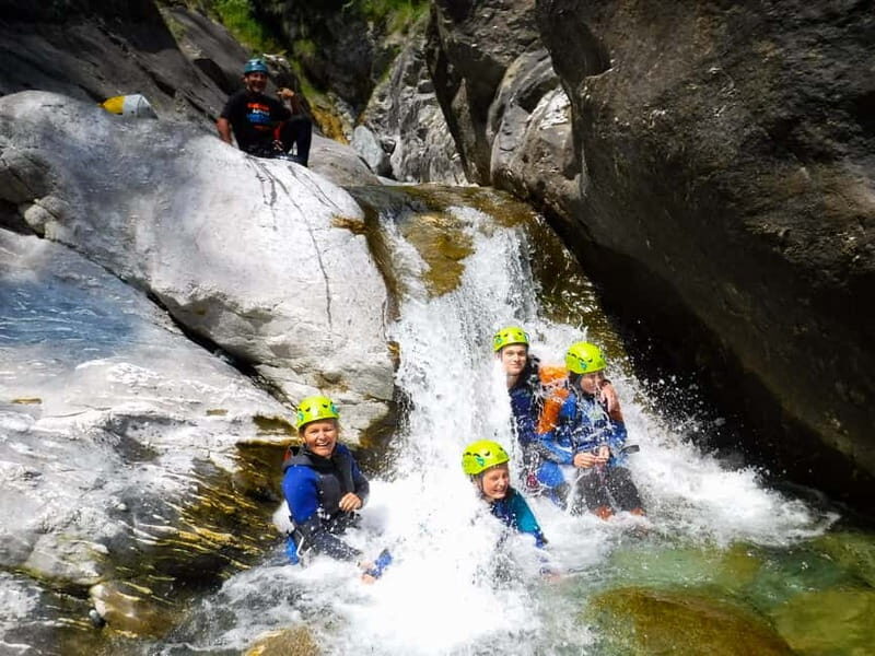 Champdepraz: Torrente Chalamy Family-Friendly Canyoning Tour - An In-Depth Look at the Tour  