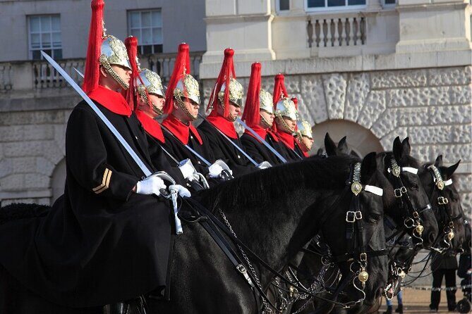 Changing of the Guard & Royal London Small-Group Walking Tour - Practical Tips for Your Visit