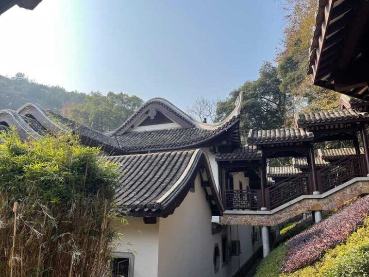 changsha-day-tour-of-yuelu-mountainacademy-and-orange-island