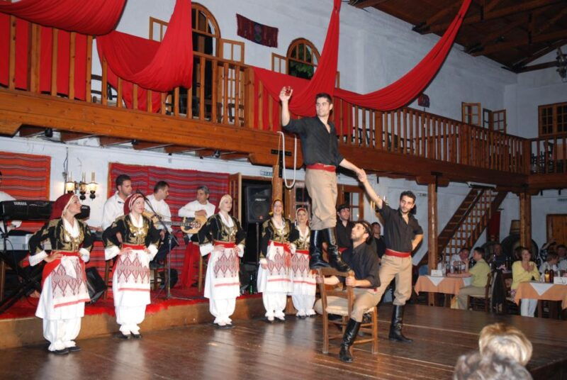 chania-cretan-folklore-night-with-buffet-and-transfer