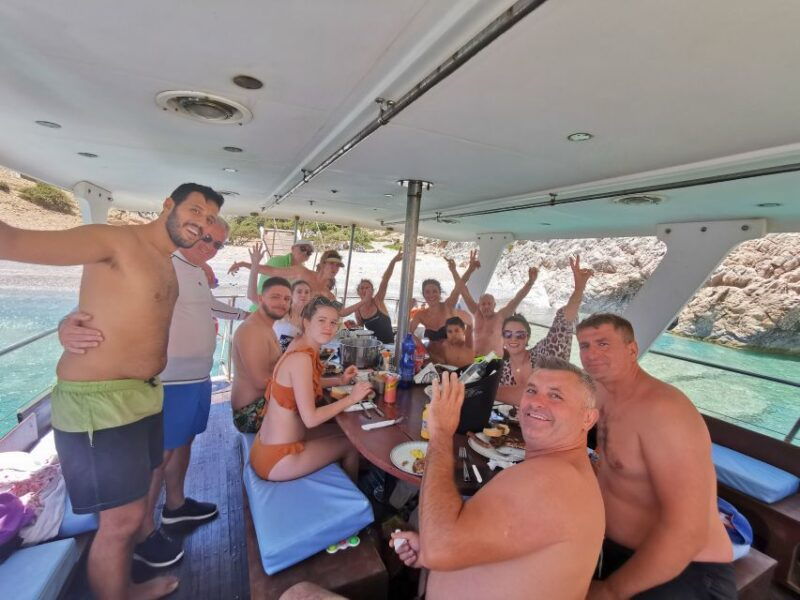 chania-menies-beach-chironisia-bay-cruise-with-snorkeling