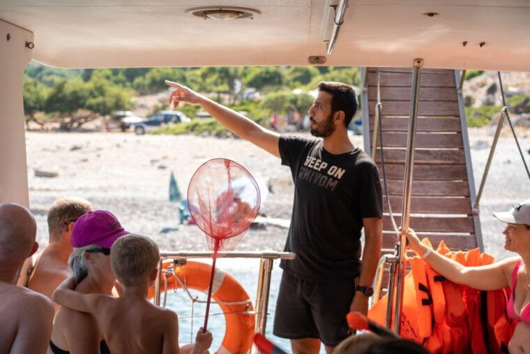 chania-menies-beach-chironisia-bay-cruise-with-snorkeling