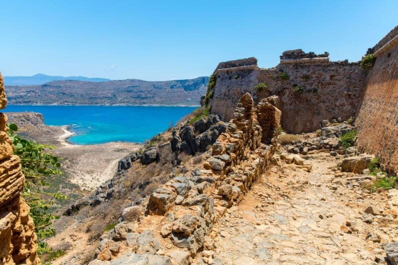 chania-reth-balos-gramvousa-with-guidetransfer-lunch