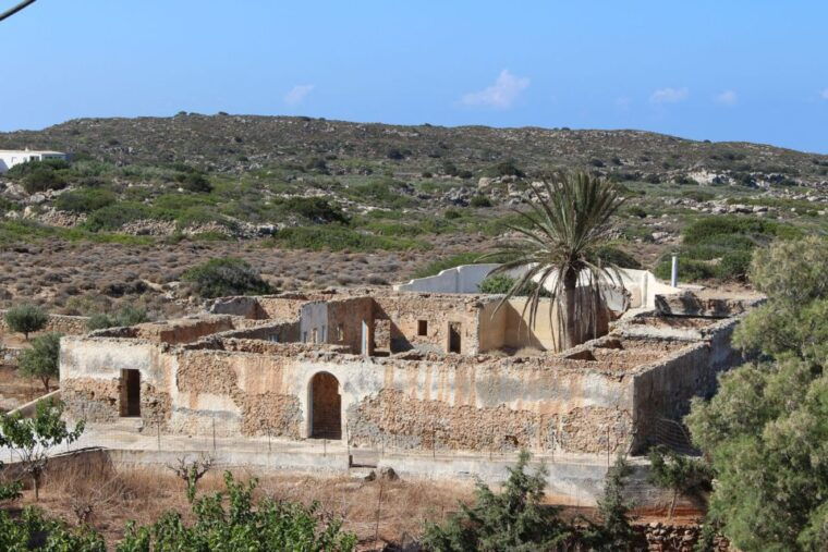 chania-rethymno-elafonisi-beach-with-transfer-and-guide