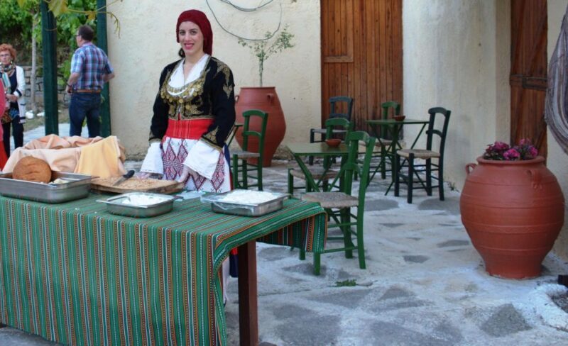 Chania & Rethymno:Cretan Folklore Night Buffet at Argyroupol - FAQ