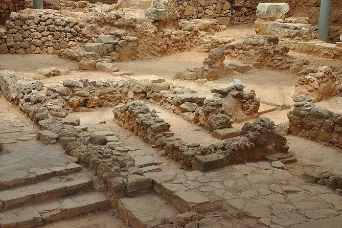 chanias-turbulent-history-a-self-guided-audio-tour-of-its-old-town