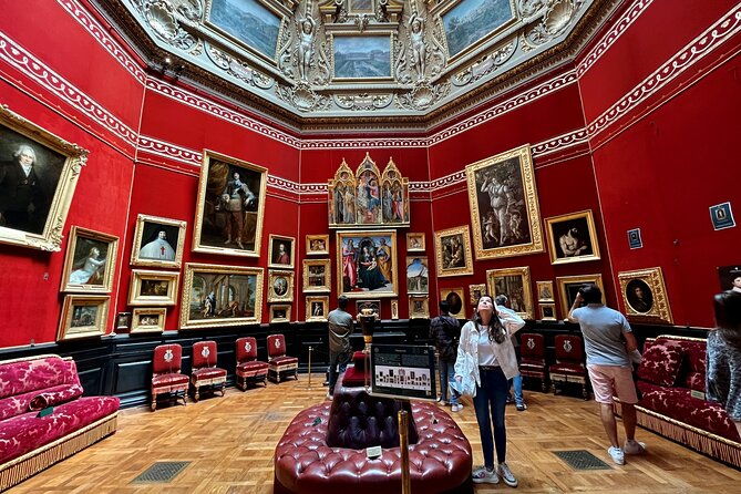 chantilly-tour-great-stables-and-renaissance-meal-from-paris