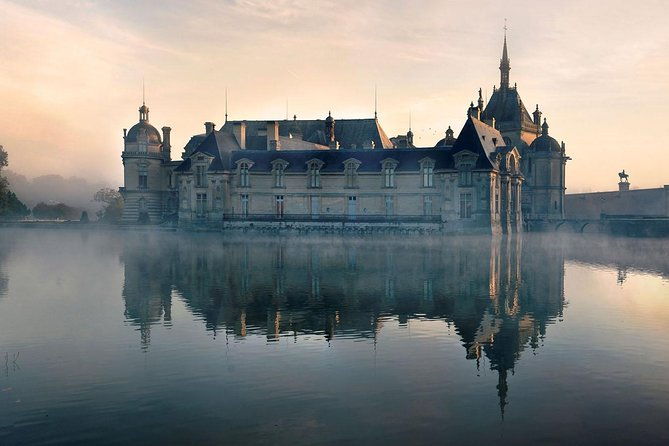 chantilly-tour-great-stables-and-renaissance-meal-from-paris