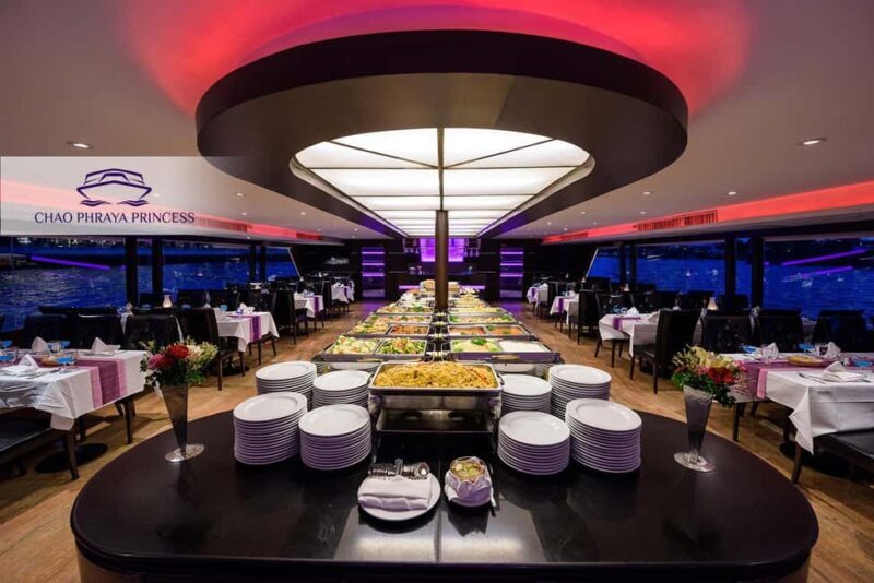 Chao Phraya Dinner Cruise with Private Transportation - Who Should Consider This Tour?