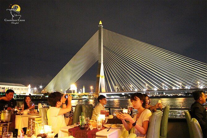 Chaophraya Cruise Dinner Cruise Along With Chao Phraya River Bangkok - Key Points