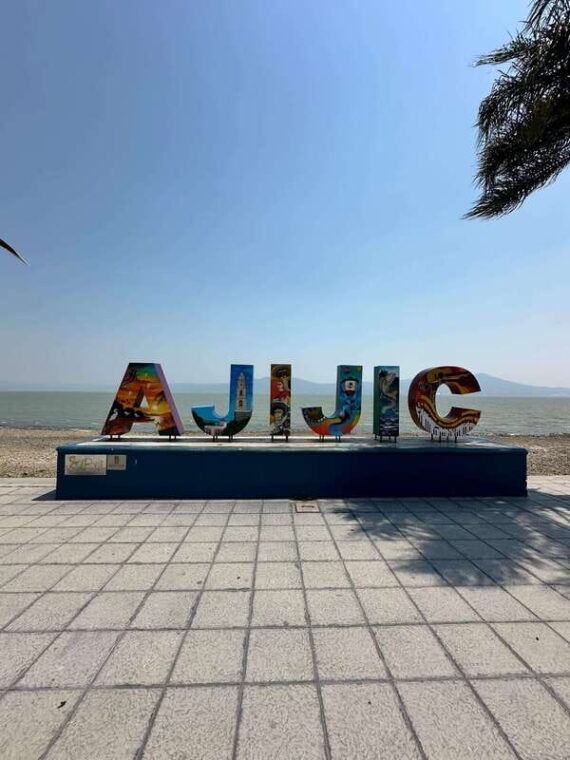 chapala-and-ajijic-tour-from-guadalajara-with-3-potrillos