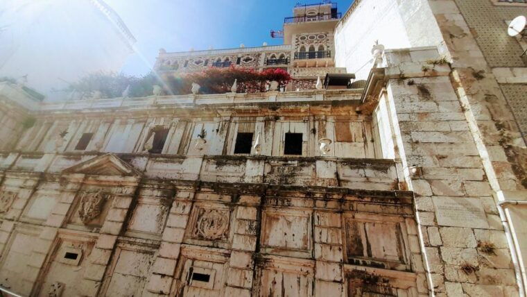 chaparrus-tours_lisbon2-hour-sightseeing-tour-by-tuktuk