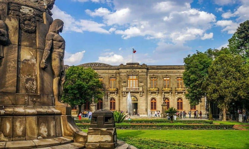 chapultepec-castle-tour-explore-the-luxurious-chambers