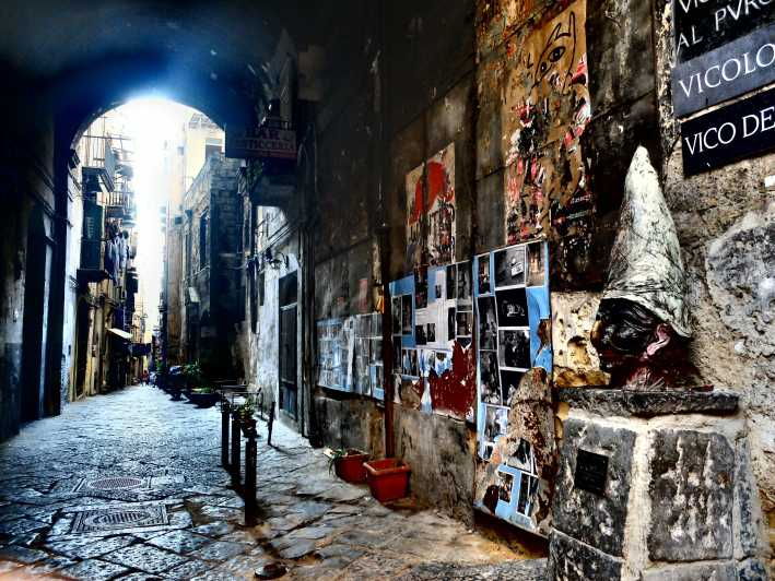 characteristic-local-tour-in-naples-food-and-streets