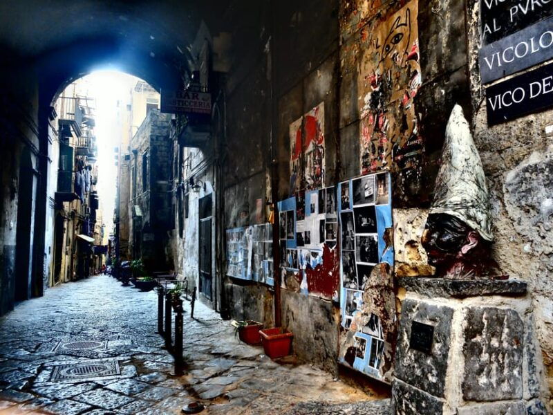 characteristic-local-tour-in-naples-food-and-streets