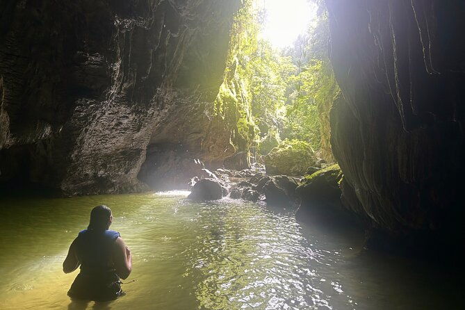 charco-azul-hidden-caves-waterfalls-beach-free-adult-drinks