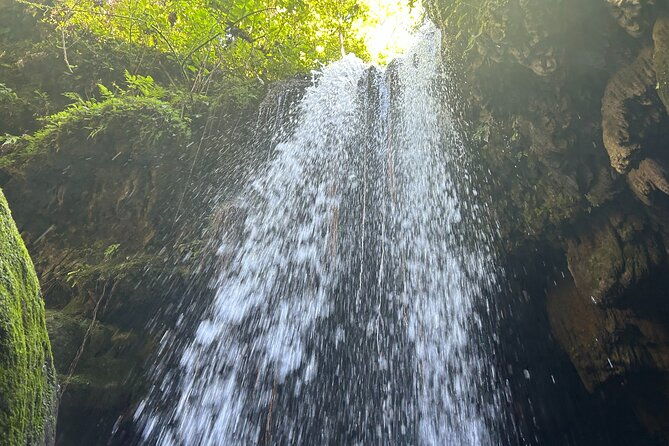 charco-azul-hidden-caves-waterfalls-beach-free-adult-drinks