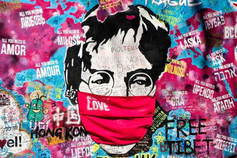 charles-bridge-lesser-town-walking-tour