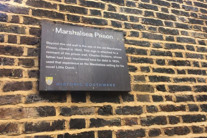 charles-dickens-private-walking-tour