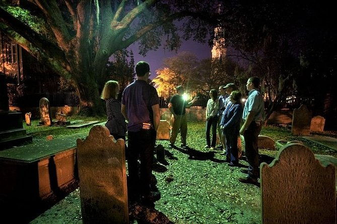 charleston-ghost-graveyard-night-time-guided-walking-tour