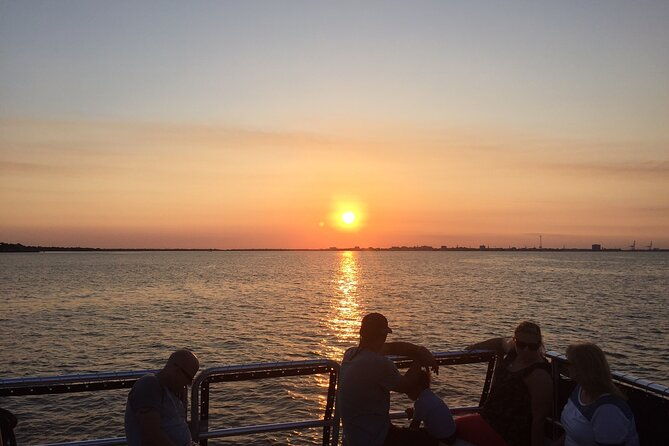 charleston-harbor-sunset-cruise