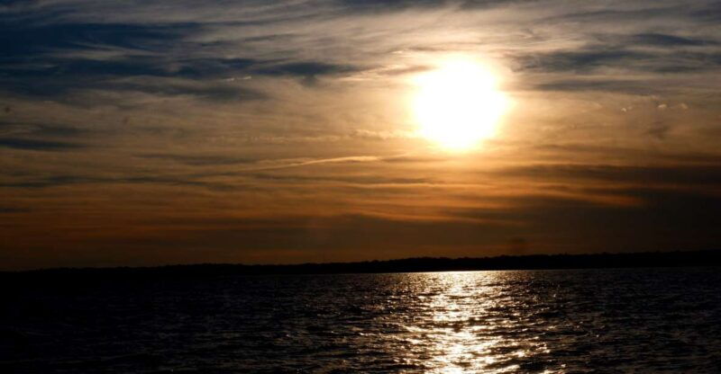 charleston-haunted-history-harbor-cruise