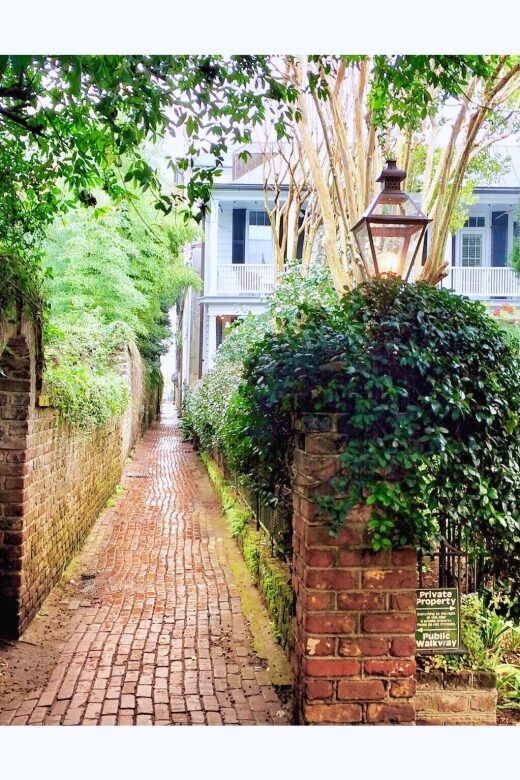 Charleston: Hidden Alleys and Historic Sites Walking Tour - An In-Depth Look at What You Can Expect