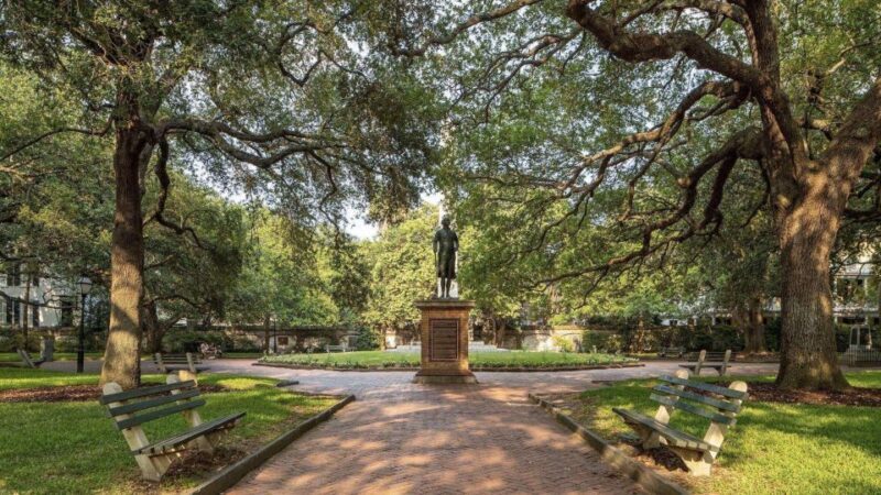 Charleston: History and Architecture Guided Walking Tour - A Walk Through Charleston’s Charm and History