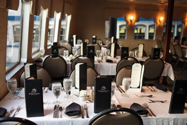 charleston-luxury-harbor-dinner-cruise