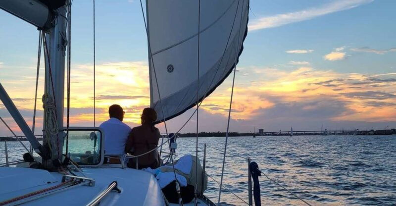 charleston-private-byob-luxury-sailing-cruise