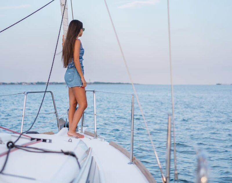 Charleston: Private Daytime or Sunset BYOB Sailing Charter - Navigating the cost and value