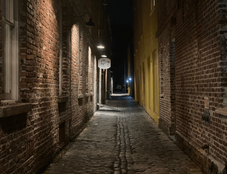 charleston-spirits-spirits-haunted-pub-crawl-2