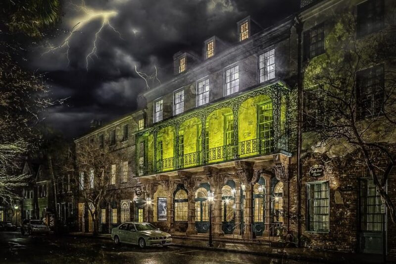 Charleston: Spirits & Spirits Haunted Pub Crawl - The Value of the Experience