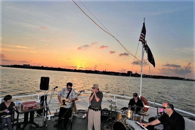 charleston-sunset-blues-bbq-dinner-cruise