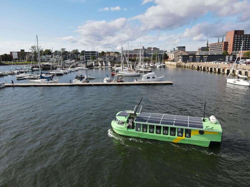 charlottetown-solar-powered-harbor-cruise-experience