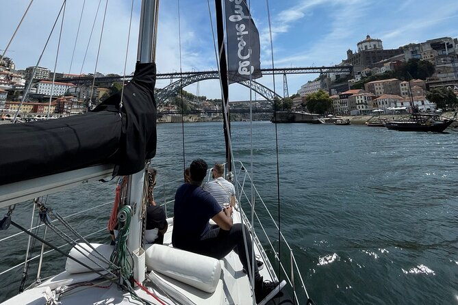 charming-tour-of-the-douro-on-a-shared-sailboat-for-up-to-8-people