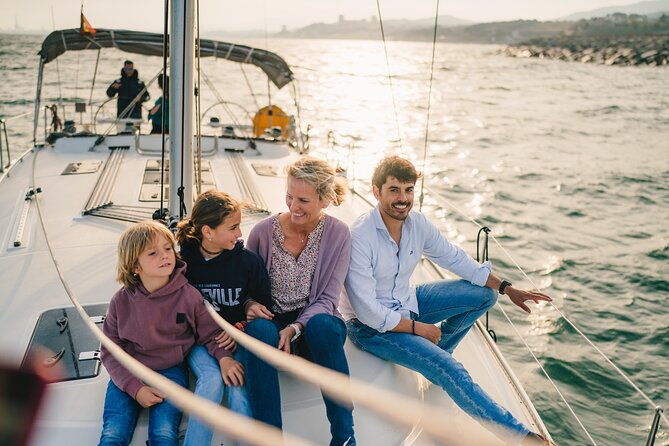 charms-of-lisbon-alfama-tapas-tour-sunset-sailing-with-wine