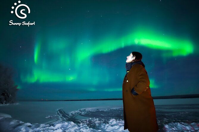 chasing-aurora-with-photographer-small-group