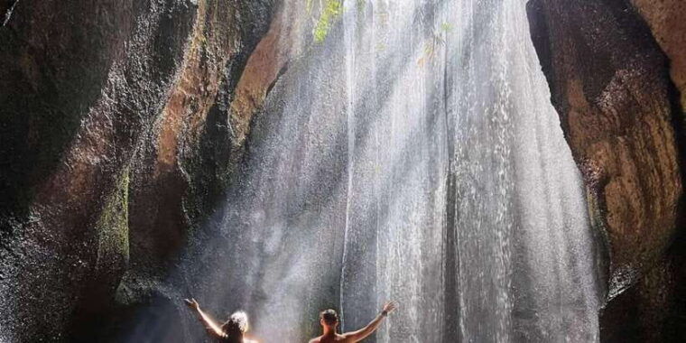 chasing-cascades-bali-waterfall-tour