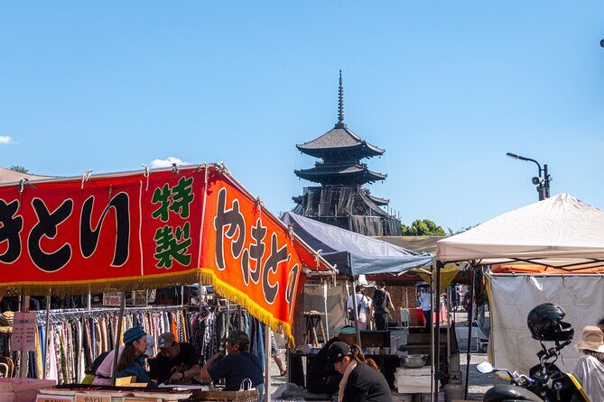Chat & Treasure Hunt at To-ji Flea Market with Locals : Kyoto - FAQ