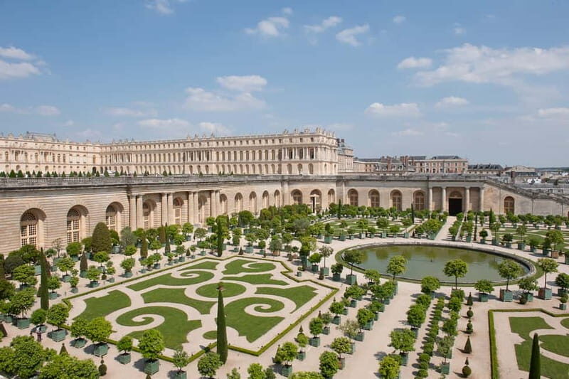 Château de Versailles: The Musical Fountains Show - Key Points